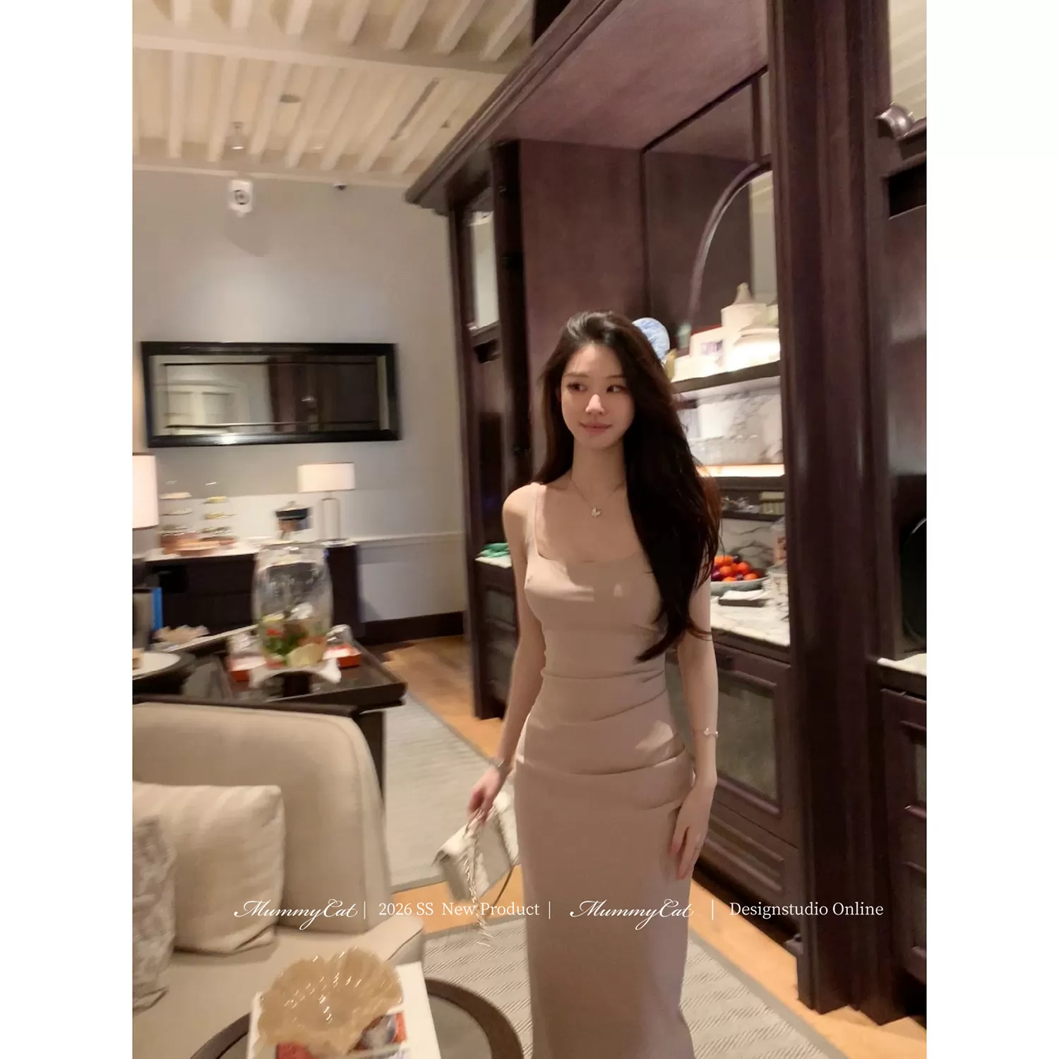Mummy Cat 下蛋喵【你比日落温柔】26新品褶皱包臀弹力吊带连衣裙