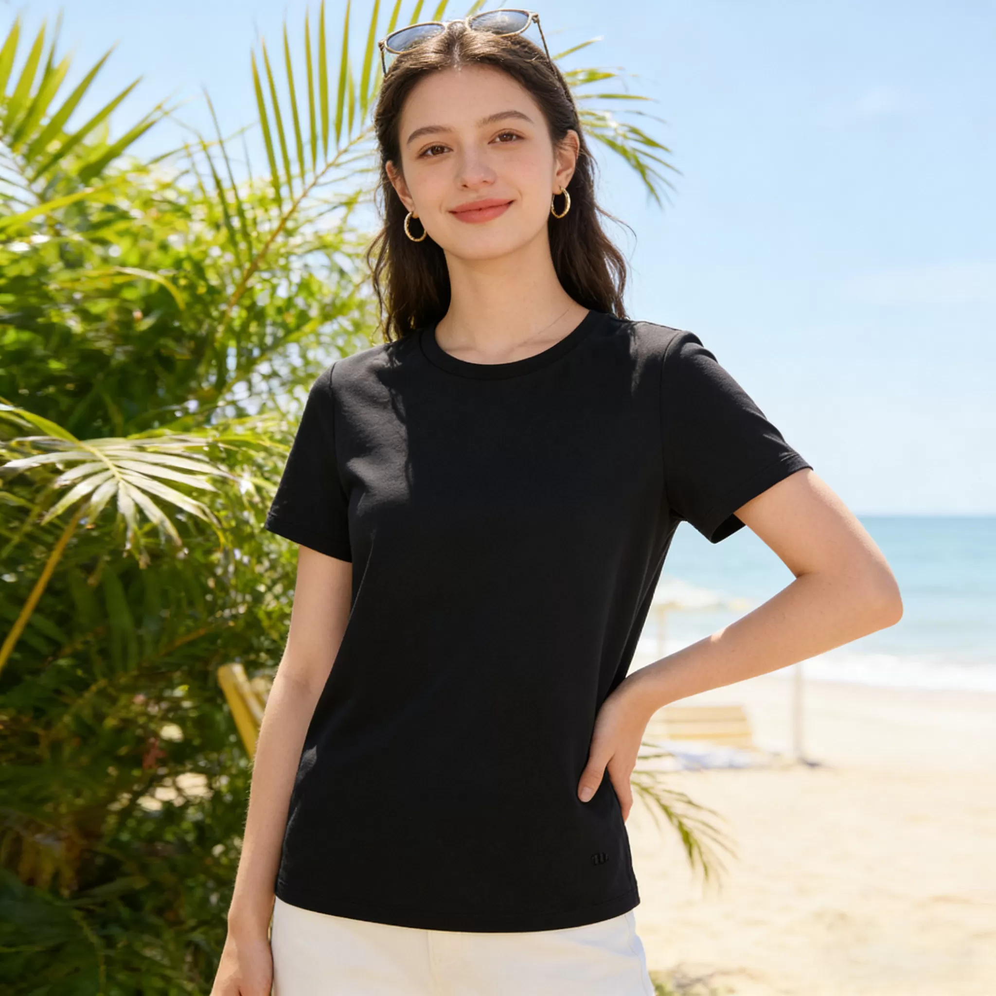 蕉下T恤女棉短袖上衣休闲春夏白色通勤修身透气衣服户外打底衫