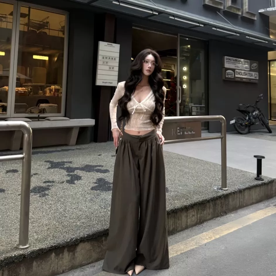 【所有女生的衣橱直播间】【争气主推】AWMUMU蕾丝上衣/咖休闲裤