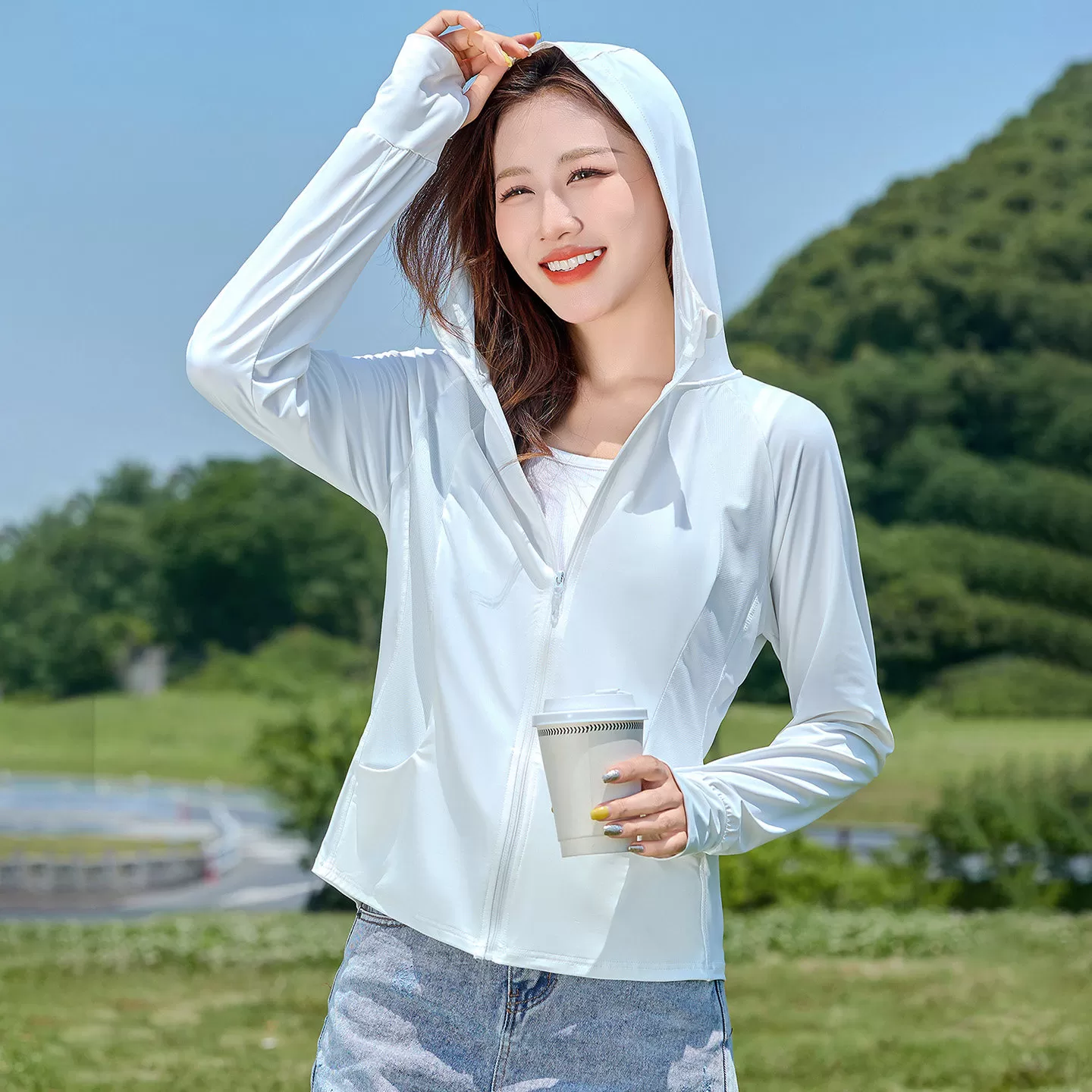 冰丝防晒衣女2026新款夏季凉感户外防紫外线防晒服短款修身薄外套