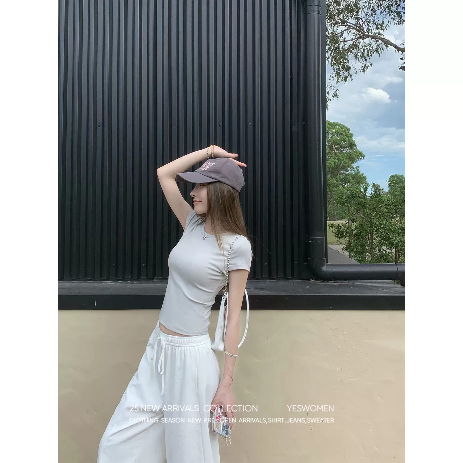【所有女生的衣橱】小宜定制 紧身显瘦正肩T恤