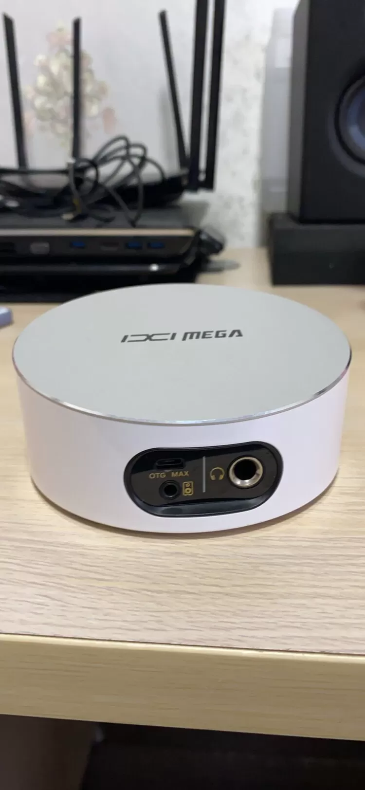 二手ixi mega m2plus新款三代usb声卡抖音户外直播设备舒尔麦克风