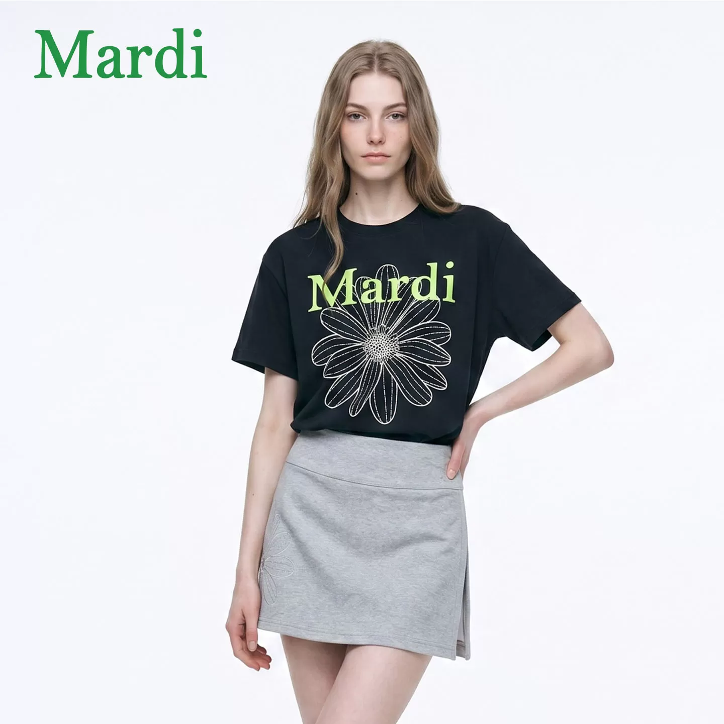 MARDI官方正品2026夏季新款女装小雏菊渐变字母时尚短袖T恤上衣