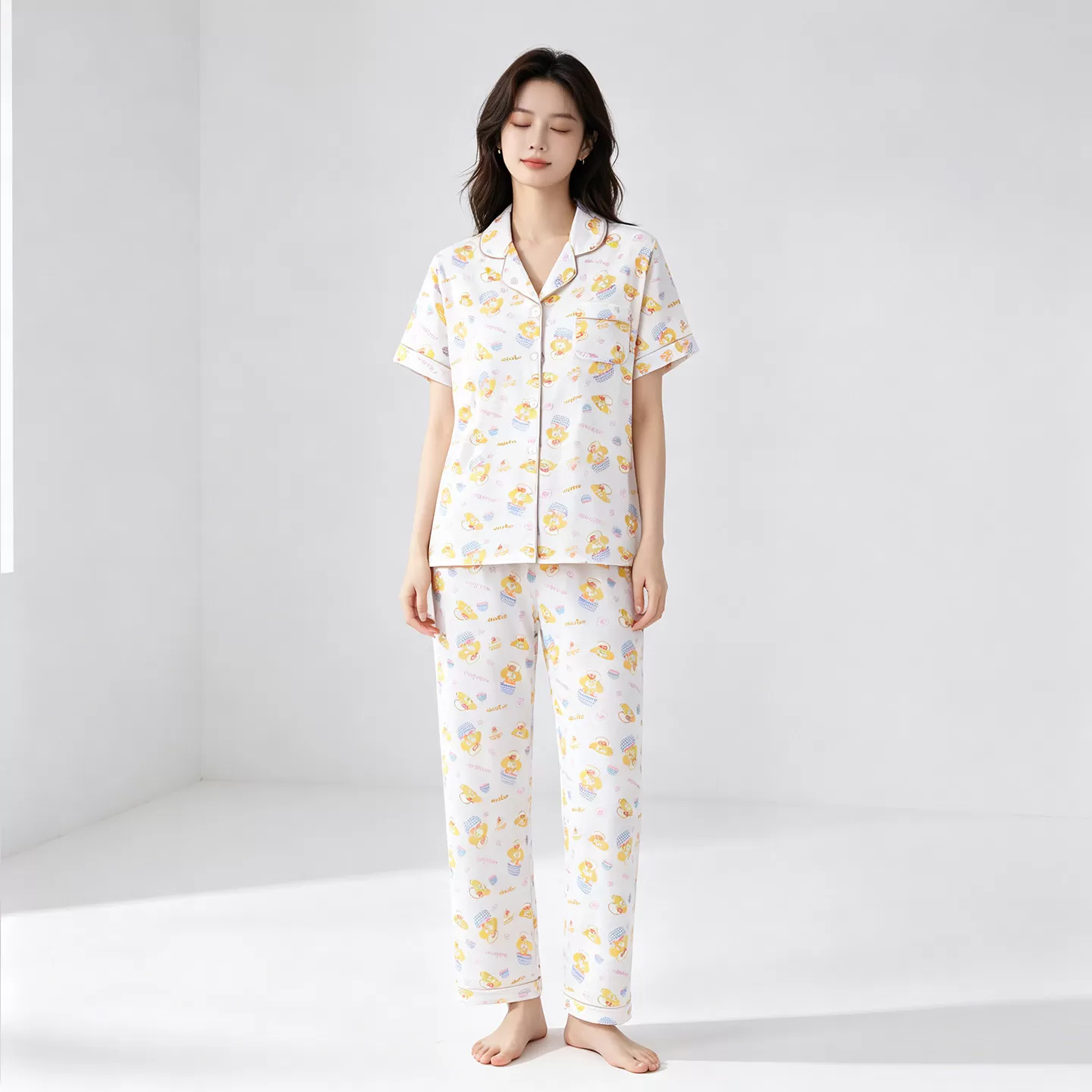 胸垫款家居服三件套装女夏季新款短袖开衫卡宽松通印花睡衣可外穿