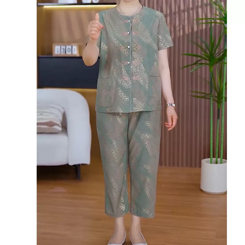 奶奶新中式冰丝套装中老年人夏装女妈妈国风短袖衬衫老人衣服裤子