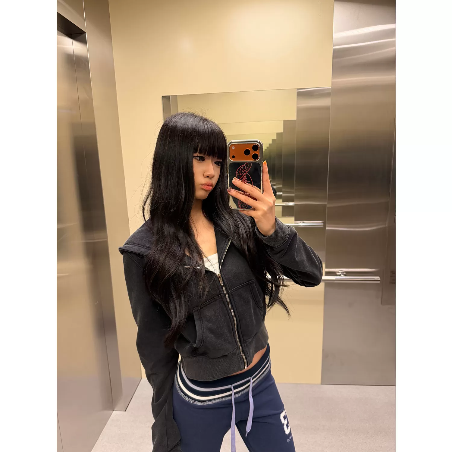 FFR 美式复古做旧水洗袋鼠兜连帽短卫衣女早秋新款百搭开衫外套