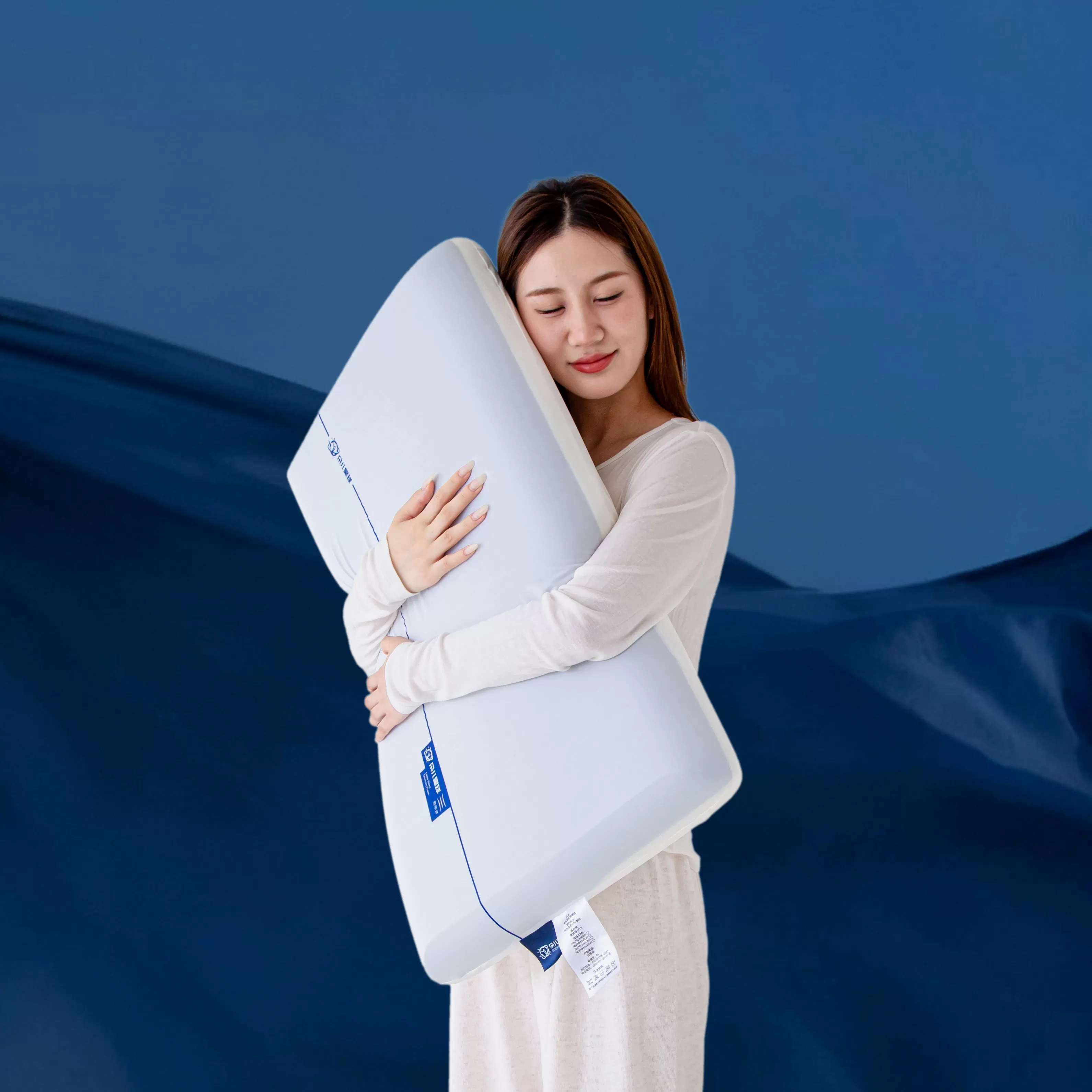 朵儿星球全新升级pro3酒店同款深睡眠记忆枕慢回弹护颈枕弹跳盒