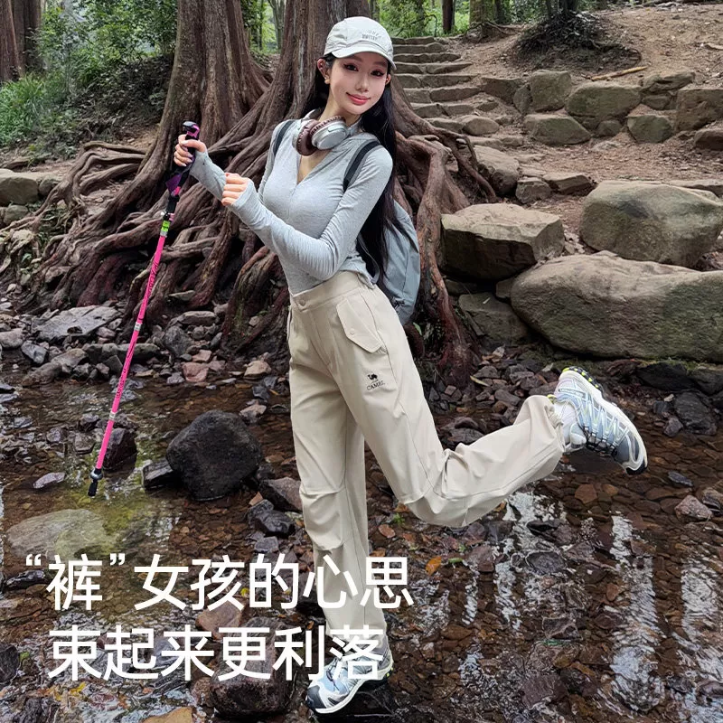 骆驼工装伞兵裤女装2026秋季直筒徒步防水户外运动登山冲锋裤子