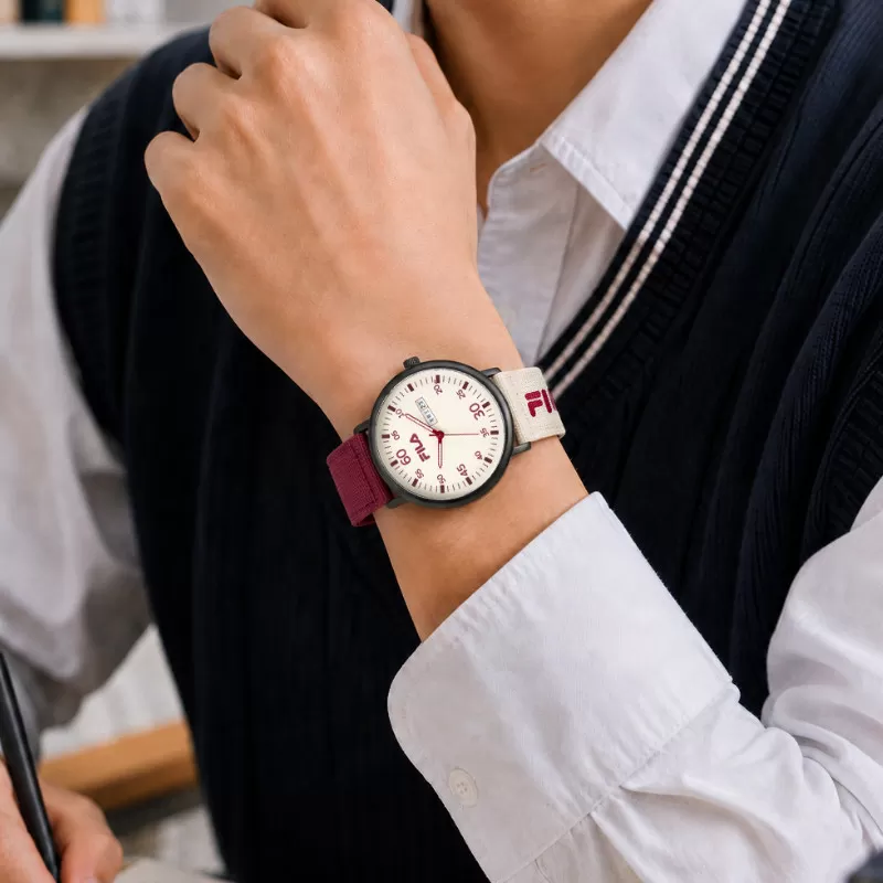 FILA斐乐手表女学生初高中新款女孩初中女生考试专用机械指针6835