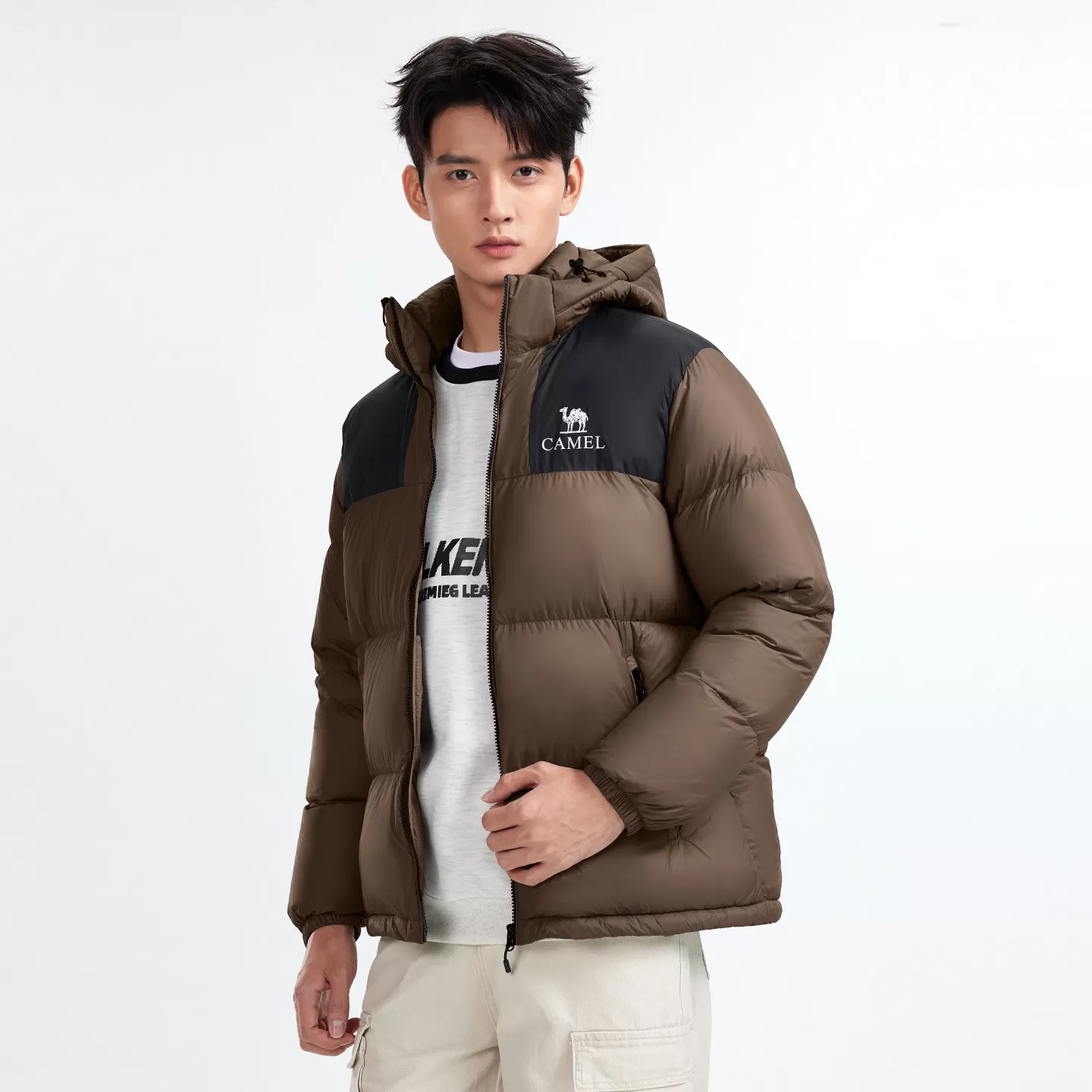 骆驼男装羽绒服男款排骨新款冬季加厚外套保暖户外短款面包服鸭绒