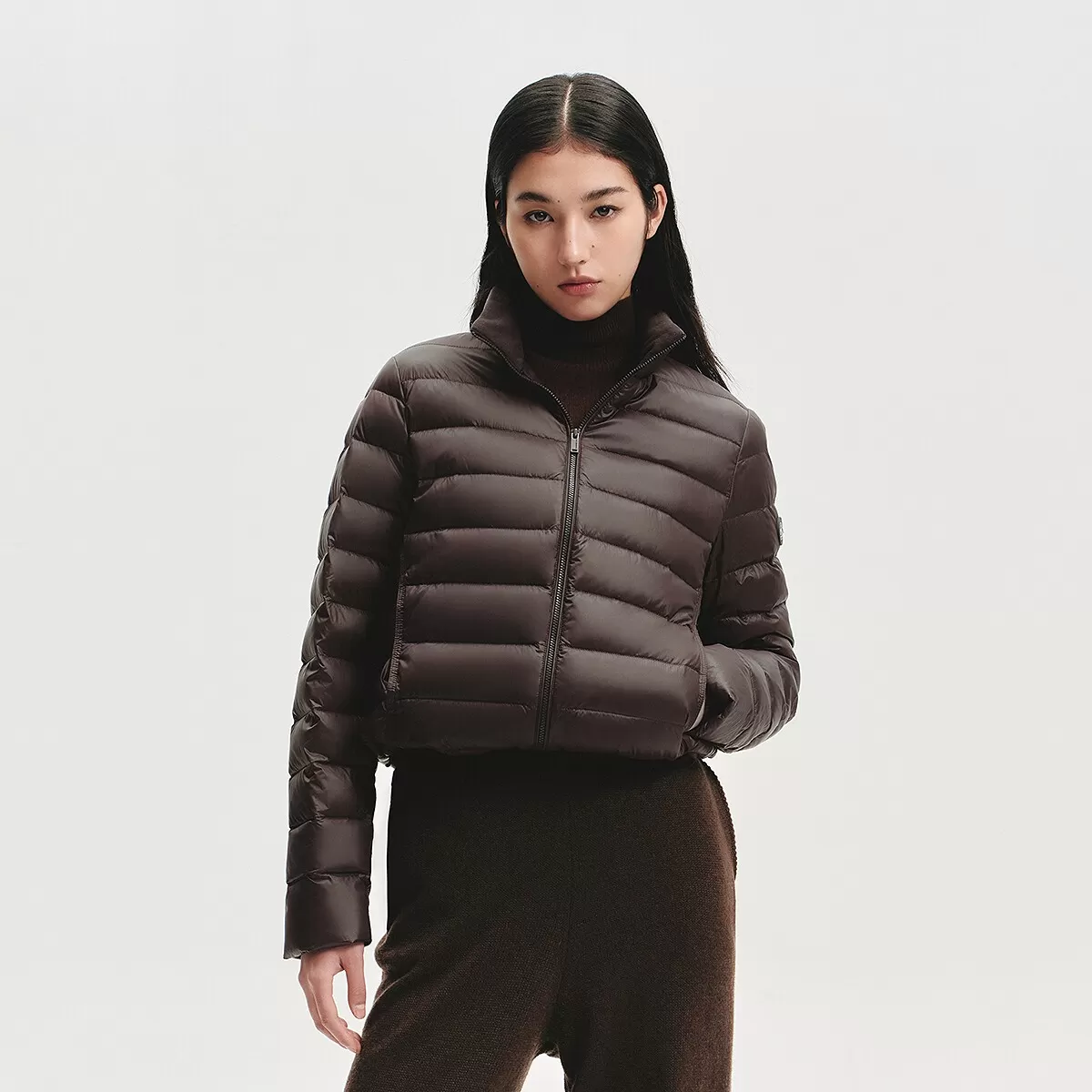 【鹅绒小龟背】波司登2026新款女短款90绒排骨羽绒服薄款保暖时尚
