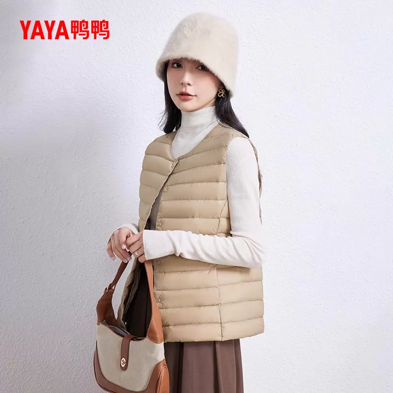 鸭鸭露营羽绒服马甲女2026秋冬修身显瘦内搭背心舒适蓬松马夹外套
