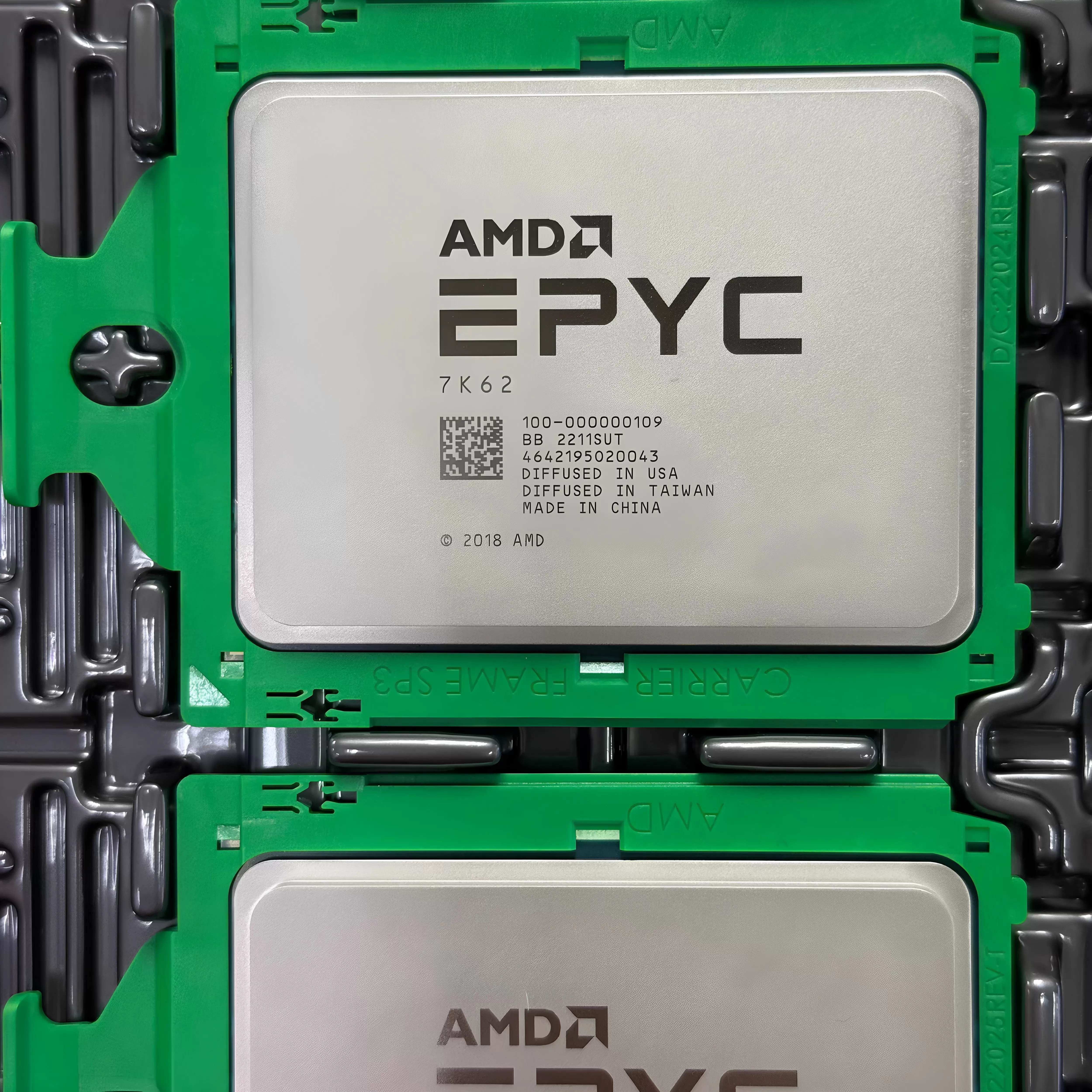 AMD EPYC霄龙CPU处理器7282 7302 7402 7532 7K62服务器二代AMPU