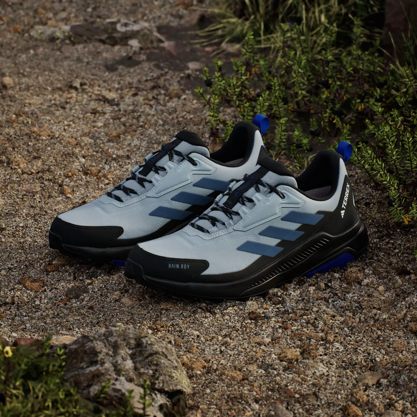 ANYLANDER R.RDY防水防滑户外徒步运动鞋男adidas阿迪达斯山川里